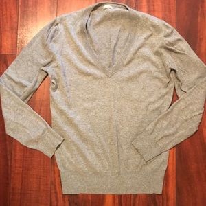 J. Crew Gray Long-sleeve Sweater Size M